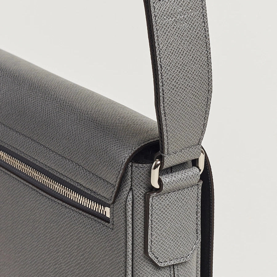 Sacoche Louis Vuitton - District PM - Gris Taïga