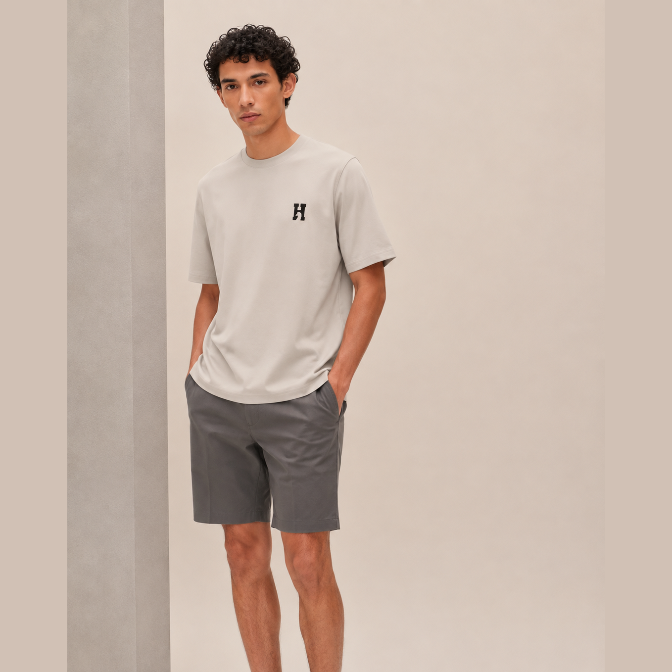 T-Shirt Hermes - Mini patch cuir « H'Cheval » - Beige Grège Clair