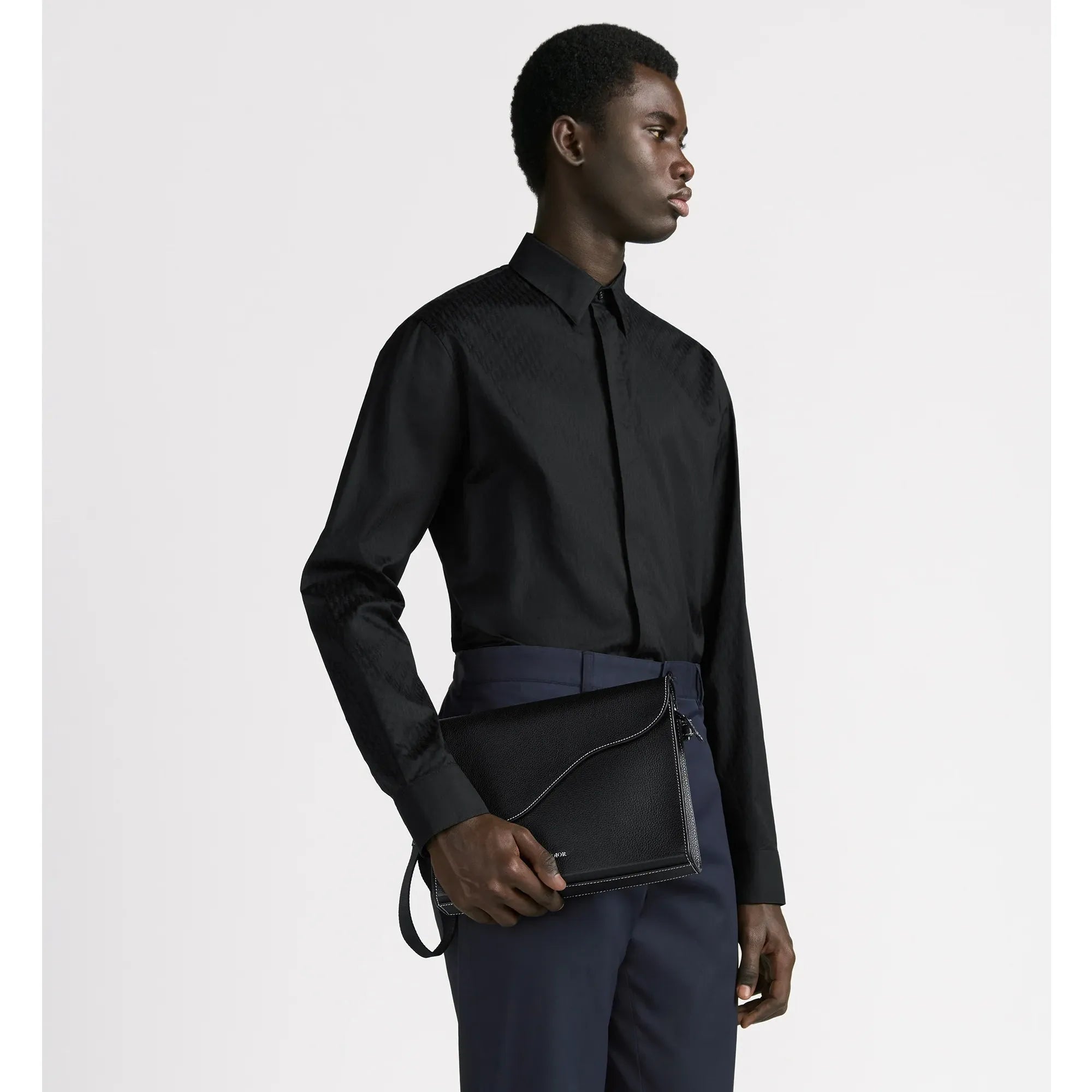 Pochette Dior - triangle A5 - Saddle