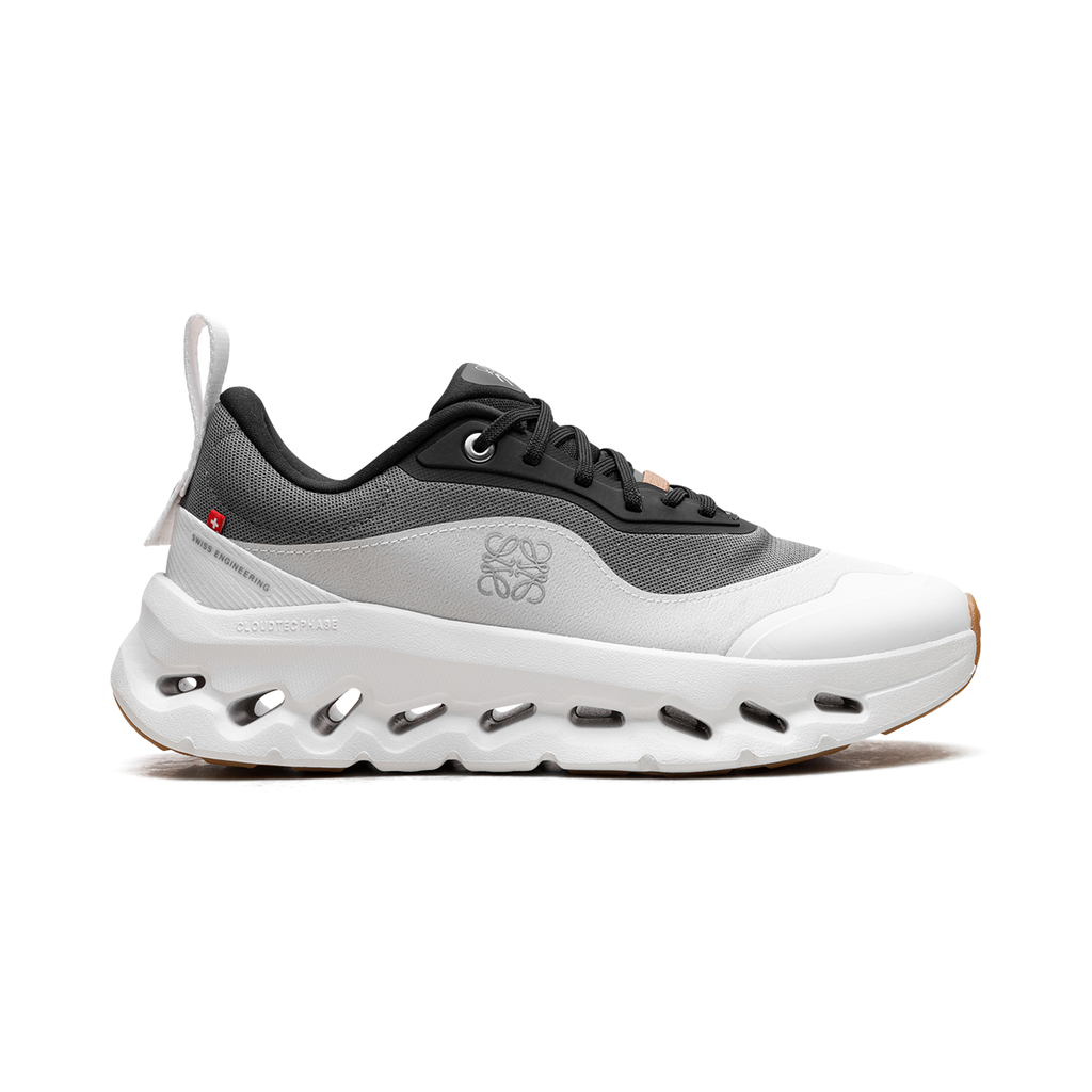 On Running Cloudtilt 2 WMNS "LOEWE Black White"